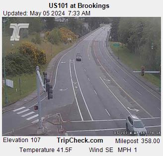 US 101 south at Brookings, OR courtesy Oregon Department of Transportation.
