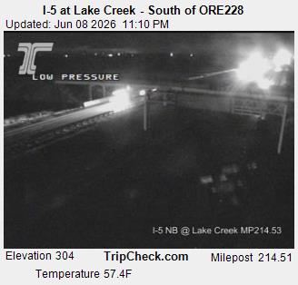 RoadCam - I-5 at Lake Creek - South of ORE228