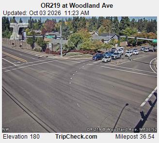 OR-219 & Woodland Ave traffic camera, Woodburn
