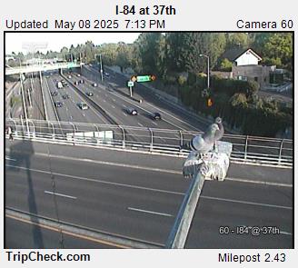 Traffic Cam I-84 at 37th