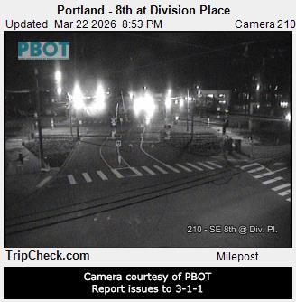 Portland - 8th at Division Place live webcam