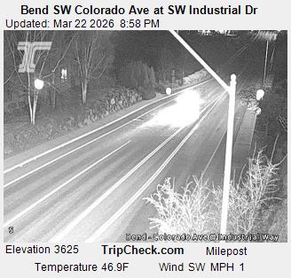 Bend SW Colorado Ave at SW Industrial Dr live webcam