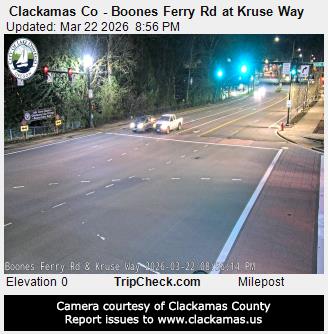 Clackamas Co - Boones Ferry Rd at Kruse Way live webcam