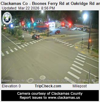 Clackamas Co - Boones Ferry Rd at Oakridge Rd and Reese Rd live webcam