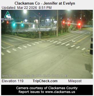 Clackamas Co - Jennifer at Evelyn live webcam