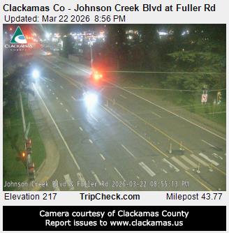 Clackamas Co - Johnson Creek Blvd at Fuller Rd live webcam