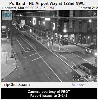 Portland - NE Airport Way at 122nd NWC live webcam