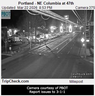 Portland - NE Columbia at 47th live webcam