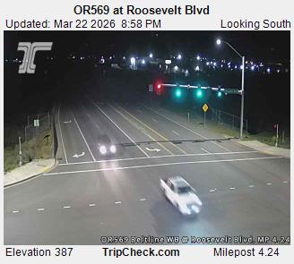 OR569 at Roosevelt Blvd live webcam
