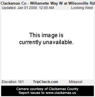 Clackamas Co - Willamette Way W at Wilsonville Rd live webcam