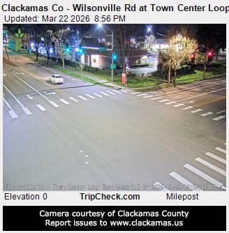 Clackamas Co - Wilsonville Rd at Town Center Loop East live webcam